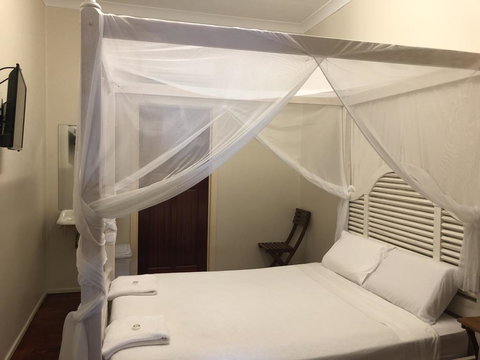 The Prince Of Wales - Australian Directory 3