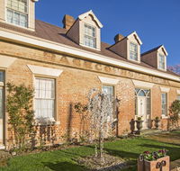 The Racecourse Inn - Australian Directory