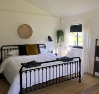 The Retreat - Australian Directory