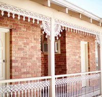The Rose Hotel  Motel - Australian Directory