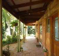 The Stables - Australian Directory