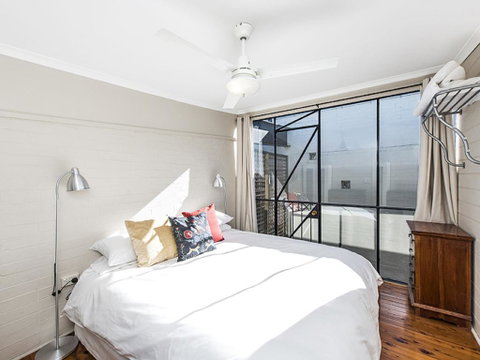The Tannery - 2 Bedroom Converted Warehouse - Australian Directory 2
