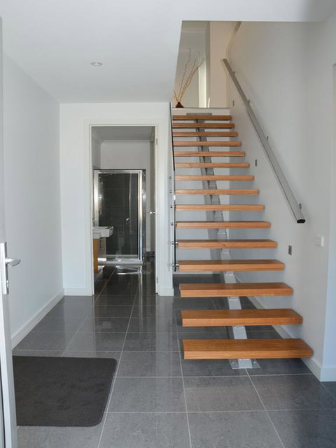 The White House Merimbula - Australian Directory 3