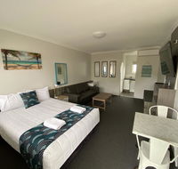 Top of the Town Motor Inn - Australian Directory