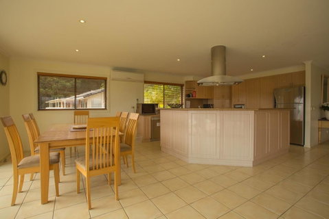 Top Views On Lakewood - Australian Directory 3