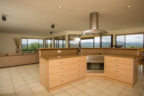 Top Views On Lakewood - Australian Directory 1