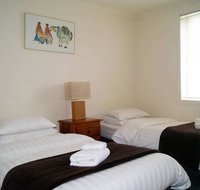 TownhouseMoonee Ponds 4KM to CBD - Australian Directory