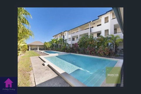 Townsville Luxury Spacious Apt 3 BR-2BTH Pools - Australian Directory 3
