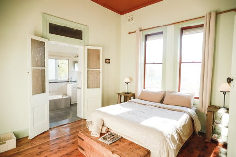 Tracton Homestead - Australian Directory 3