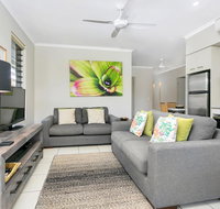 Tranquil Palms  Trinity Beach - Australian Directory