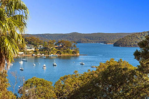 Treehouse Palm Beach - Australian Directory 0