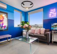 Trendy And Central One Bed Apartment With Views - Australian Directory