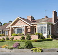Trevallyn House B  B - Australian Directory