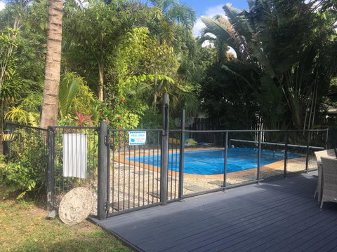Tropical Private Open Space At Trinity - Australian Directory 2