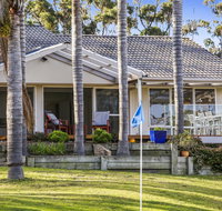 Tura Beach Golf Stays - Australian Directory