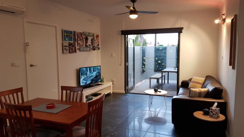 Two Bedroom Garden Apartment - Australian Directory 2