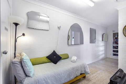 Ullora Road 38 - Australian Directory 3
