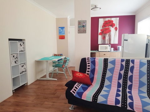 Unique Bouvard Beach House Mandurah - Australian Directory 2