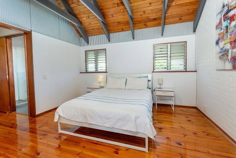 Unique Getaway 300m To Bribie Foreshore, Bongaree - Australian Directory 0