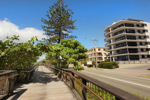 Unit 2, The Rocks, 1746 David Low Way Coolum Beach - Australian Directory 2