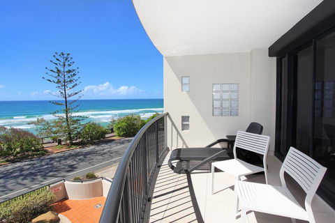 Unit 4, The Rocks, 1746 David Low Way Coolum Beach - 500 Bond - Australian Directory 1