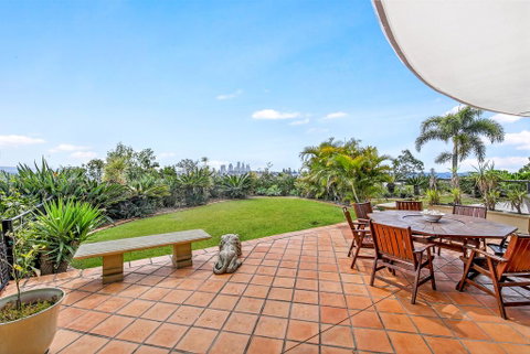 Unrivaled Ocean And City Views From Resort Style 3bed With Garden - Australian Directory 0