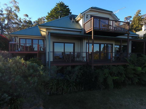 Valley Of The Waters B&B - Australian Directory 1