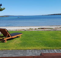 Vandy's shack at Mount Dutton Bay - ideal for couples and small families - Australian Directory