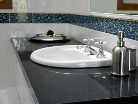 Vainui - Australian Directory 0