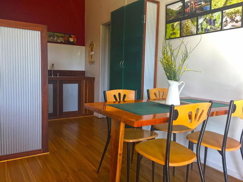 Valley Farm Vineyard Villas - Australian Directory 1