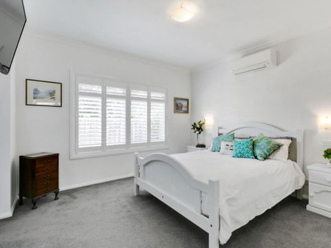 Venice On The Beach - Australian Directory 3