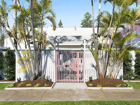 Ventura Beach Motel - 1 Bedroom Unit 8 - Australian Directory 3