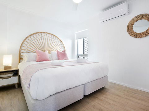 Ventura Beach Motel 2 Bed Poolside - Unit 4 - Australian Directory 0