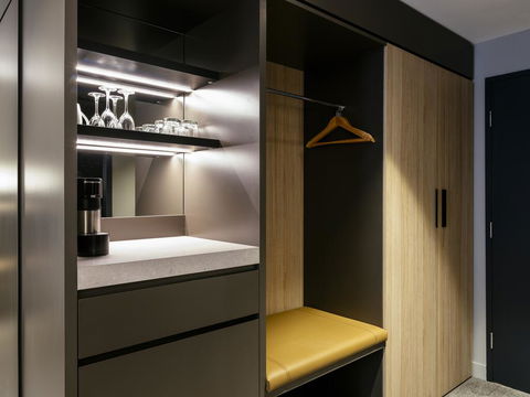 Vibe Hotel Hobart - Australian Directory 2