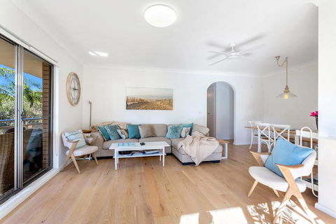 Victory Court, Unit 1/3-7 Columbia Close - Australian Directory 2