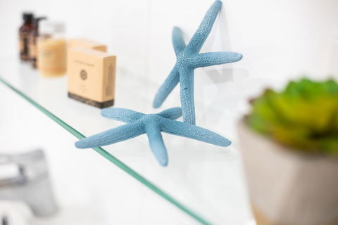 VIEWS ON ELSHEBY - Australian Directory 3