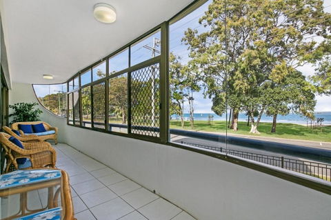 Views, Pool, Air Conditioning - Karoonda Sands Welsby Pde, Bongaree - Australian Directory 0