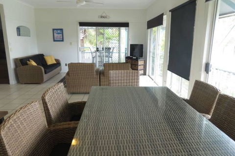 Villa 31 At Tangalooma Resort - Australian Directory 3