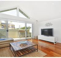 Villa by the Sea - Australian Directory
