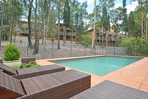 Villa Executive 2br Shiraz Resort Condo Located Within Cypress Lakes Resort (nothing Is More Central) - Australian Directory 1