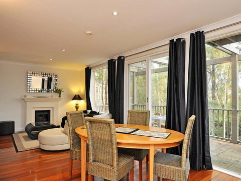 Villa Executive 2br Valley Views Resort Condo Located Within Cypress Lakes Resort (nothing Is More Central) - Australian Directory 1