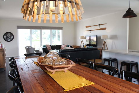 Villa Malmo - Australian Directory 1