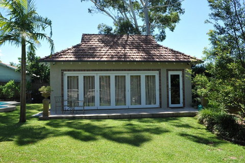 Villa Nirvana - Australian Directory 1