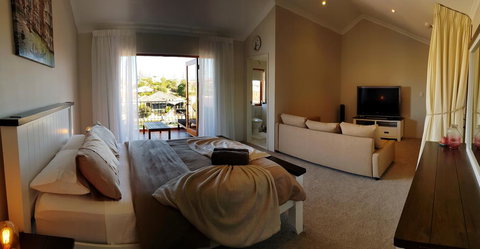 Villa Port Grimaud On Bouvard Island - Australian Directory 3