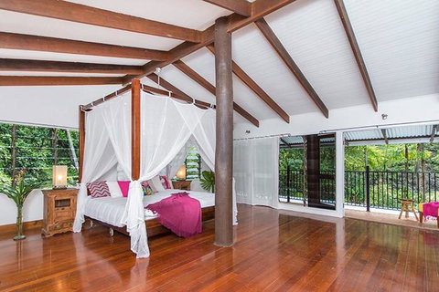 Villa Zena - Australian Directory 2