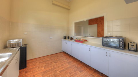 Village Stays Coldstream Gallery Apartment - Australian Directory 2