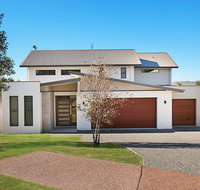 Vineyard Views - Australian Directory