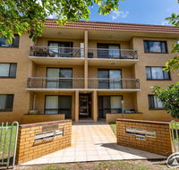 Walk to Surf Beach Club and Shops - Sands Court Boyd St Woorim - Australian Directory