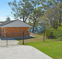 Wanda Magic' 19 Randall Drive - beautiful water front house - Australian Directory