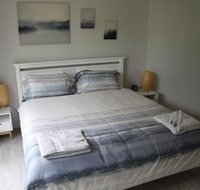 Warnbro Beach Family Accommodation - Australian Directory